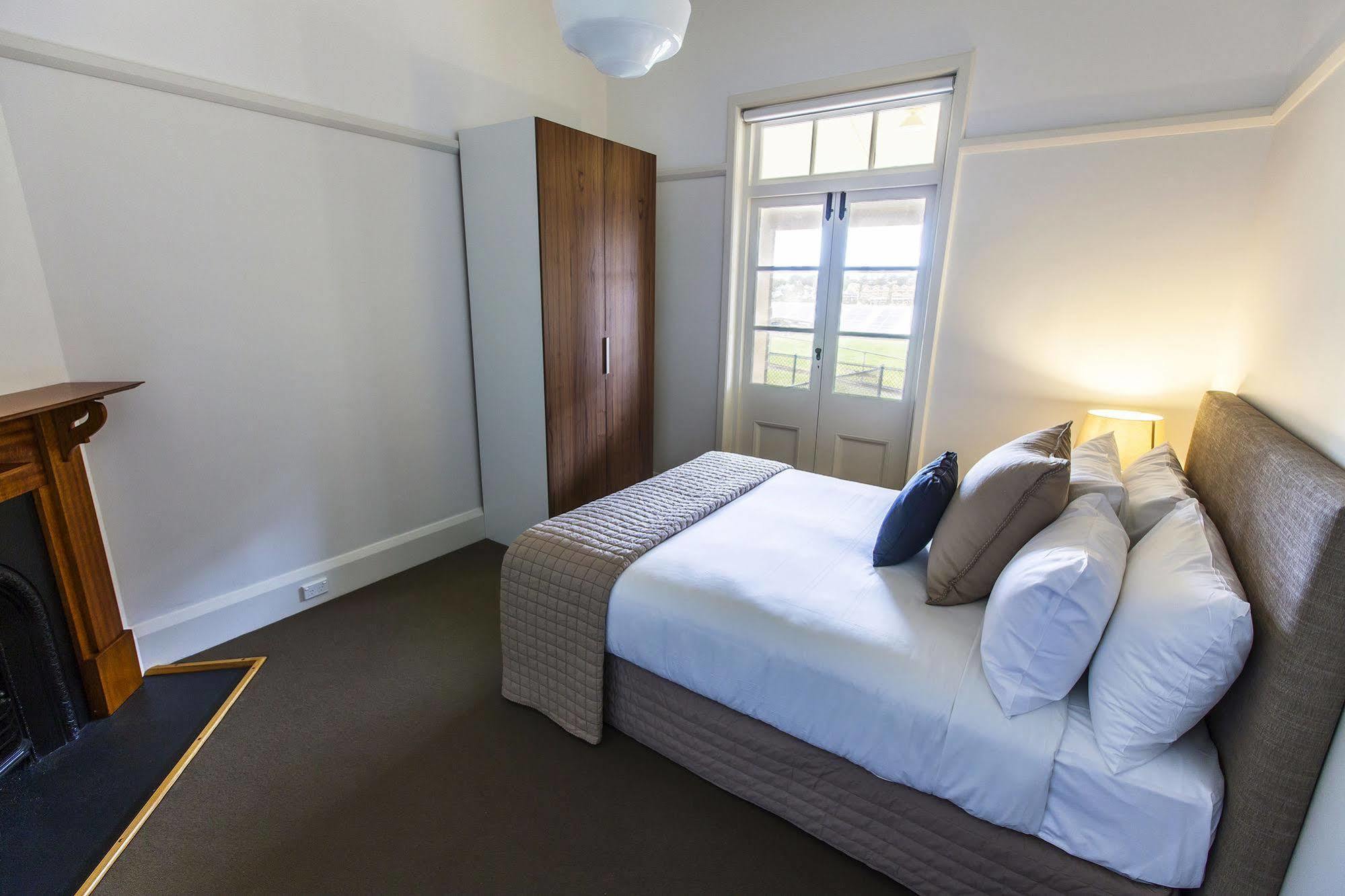 Hotel Cockatoo Island Sydney